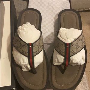 Gucci Thong Sandals